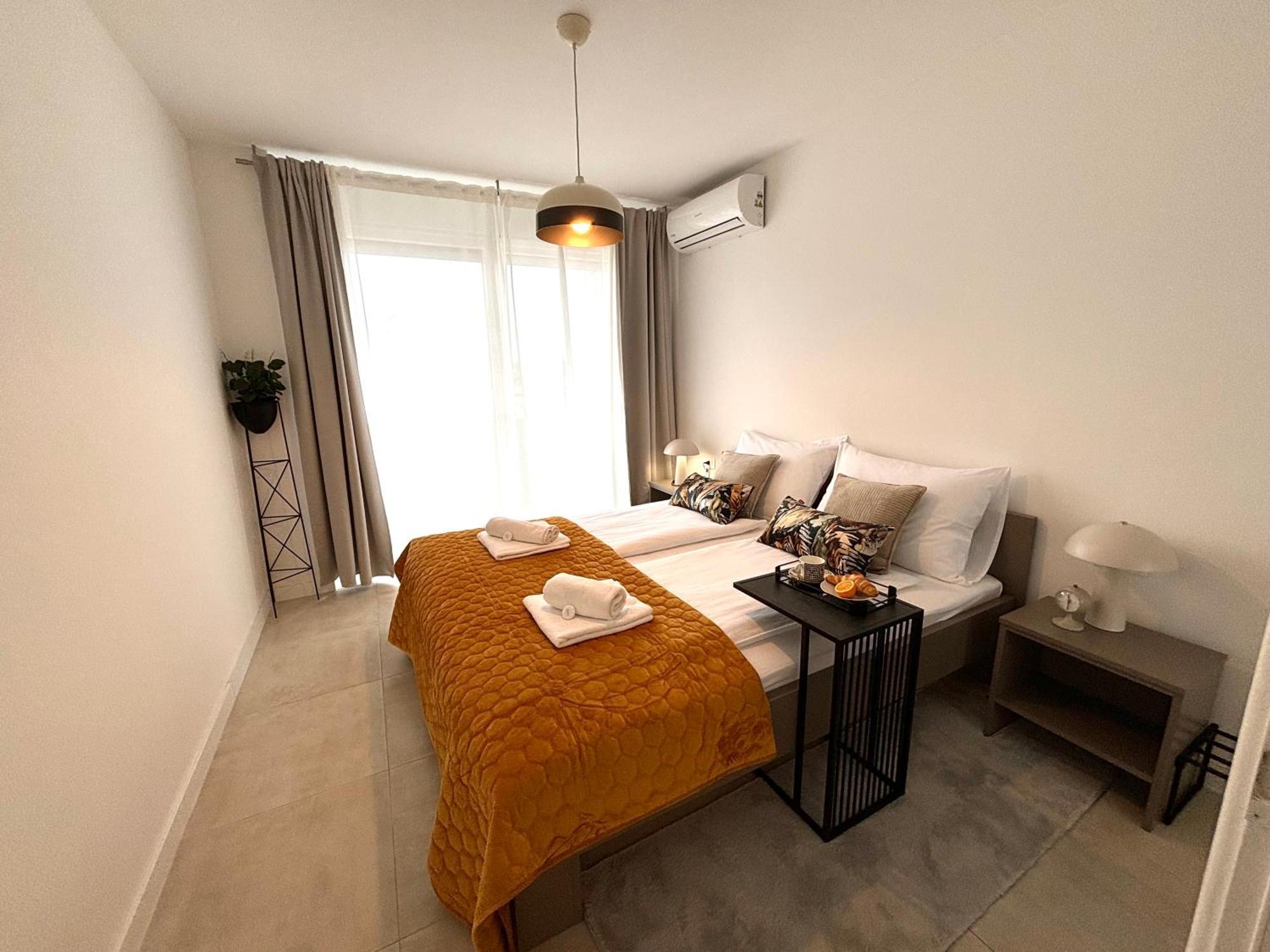 With Freeparking Apartman Zadar